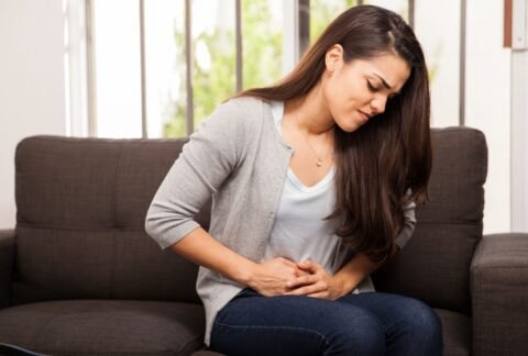 cólica sem estar menstruada